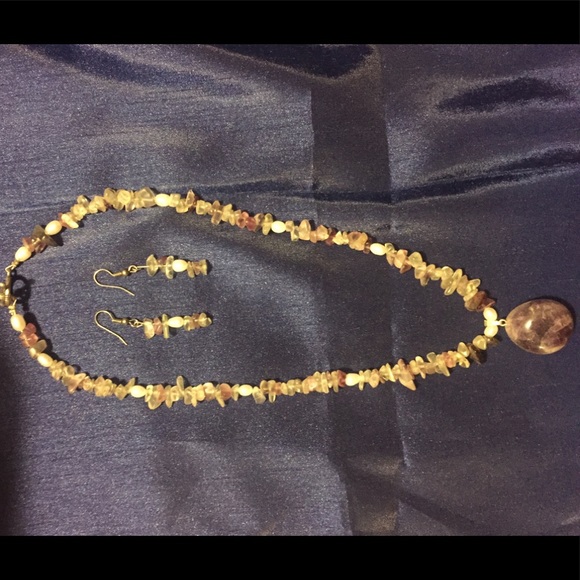 ⚡️One of a kind necklace & earrings set - Picture 7 of 8